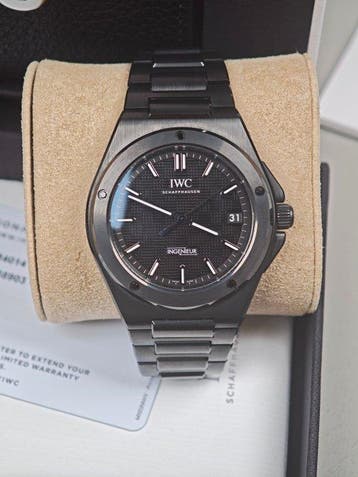 IWC - Ingenieur Black Ceramic Automatic - IW338903 - Heren -