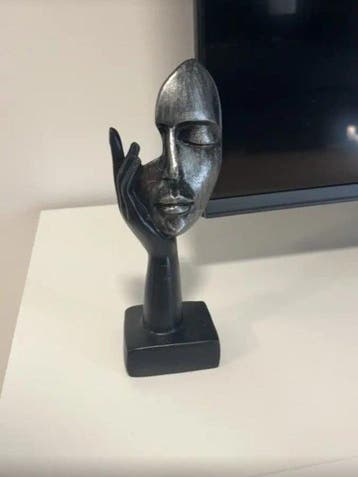 Elegant Modern Abstract Face Sculpture – Silver and Black, Antiek en Kunst