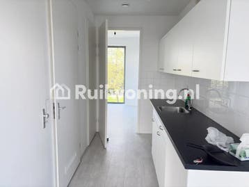 Flat in Nieuw-Vennep ruilen voor plek in Rotterdam, Huizen en Kamers