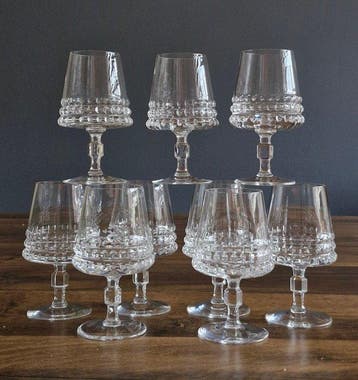 Drinkset (9) - Driedimensionaal reliëfpatroon uit kleine