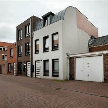 Appartement in Amersfoort gevonden voor €960,- pm, Huizen en Kamers, Huizen te huur, Direct bij eigenaar, Amersfoort, Utrecht