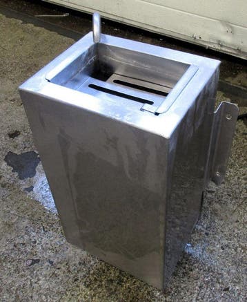 RVS Messen sterilisator, B20 x D15 x H38cm, Gebruikt