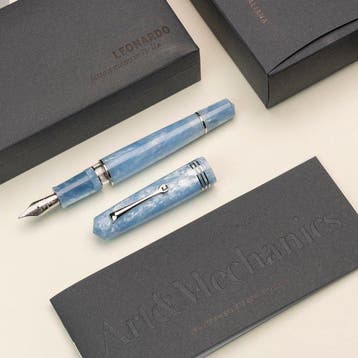 Leonardo Officina Italiana - Momento zero grande 2.0 -, Nieuw
