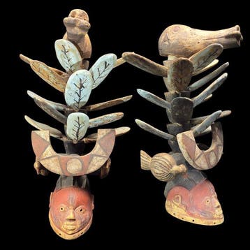 Mask - Magische Yoruba-masker -ex collectie B. Franse