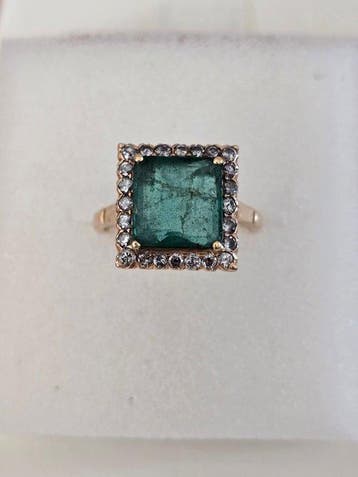 Ring - 14 karaat Geel goud - 5.50ct. tw. Smaragd - Diamant -, Nieuw