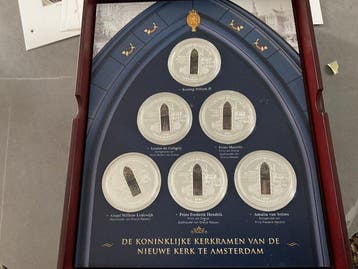 Nederland. De Koninklijke kerkramen van de nieuwe kerk te