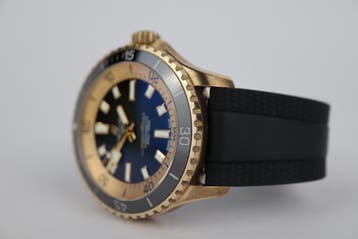 Horloge Breitling Superocean 42 Bronze 02/25 Perfecte staat, Overige materialen, Breitling, Polshorloge, Kunststof