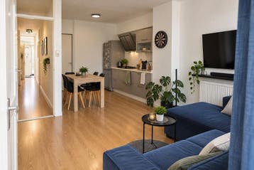 Te huur: Appartement Ampèrestraat in Schiedam, Huizen en Kamers, Zuid-Holland, Appartement, Schiedam