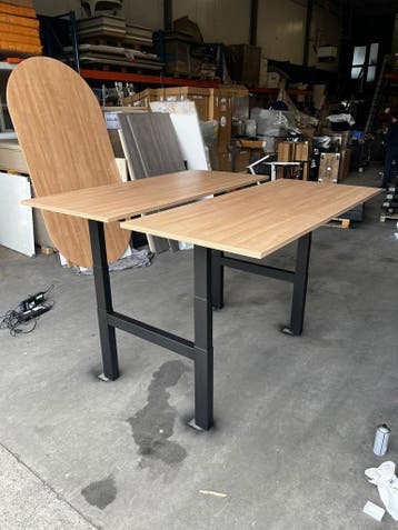 Ahrend Duo Zit Sta Bureau, Refurbished, Huis en Inrichting, Bureaus, Verzenden, In hoogte verstelbaar, Zo goed als nieuw