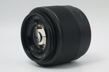 Panasonic 1,7/25mm G Prime lens, Nieuw