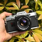 Olympus OM-10 + Zuiko Auto-S 1,8/50mm | Analoge camera, Audio, Tv en Foto, Fotocamera's Analoog, Nieuw