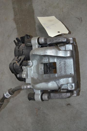 Volvo V90 s90 remklauw links achter 31687554, Ophalen of Verzenden, Gebruikt, Volvo