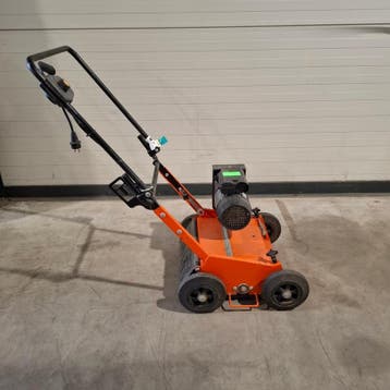 Verticuteermachine 40cm 220V, Eliet, E 401 Electric, 2017, Tuin en Terras, Nieuw