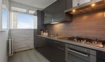 Te Huur 3 Kamer Appartement Oost-Dorsch In Zaandam, Huizen en Kamers, Huizen te huur, Direct bij eigenaar, Noord-Holland, Zaandam