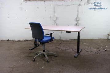 Elektrisch verstelbaar bureau Robson eiken 180x80 cm stil, Zit-sta bureau, Gebruikt, Verzenden, Overige merken