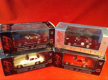 Bang 1:43 - Model raceauto (4) - 1) #MM003 Mercedes Benz, Nieuw