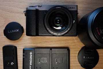 Panasonic Lumix GX9 + Lumix 20mm F1.7 + Lumix 45–200mm –, Audio, Tv en Foto, Fotocamera's Digitaal, Nieuw