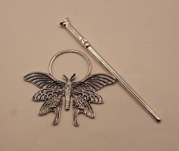 Haarspeld met stokje vlinder in de kleur zilver, Verzenden, Nieuw, Haarspeld