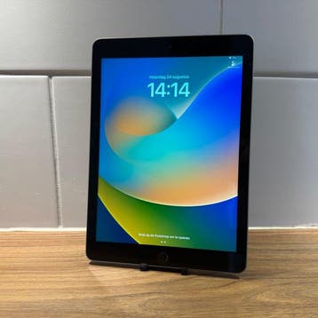Apple iPad (5th Generation) 128GB Wifi - Mobiele telefoon, Nieuw