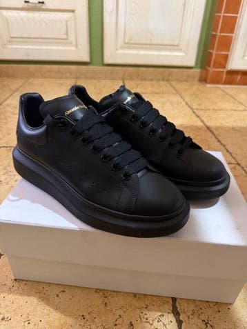Alexander McQueen - Pumps - Maat: EU 43, Nieuw