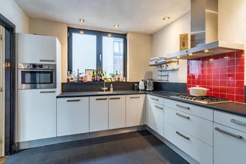 Te huur: Appartement Dorpsstraat in Oisterwijk, Oisterwijk, Noord-Brabant, Appartement