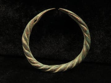 Viking periode Brons gevlochten armband (1x) - 6.5 cm