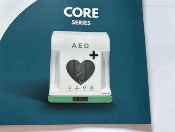 AED ARKY Core Plus wandgemonteerde box voor buitengebruik, Ophalen of Verzenden, Gebruikt