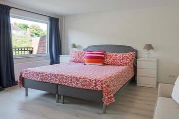 Huis Hoogstedelaan in Arnhem, Gelderland, Overige soorten, Via bemiddelaar, Arnhem