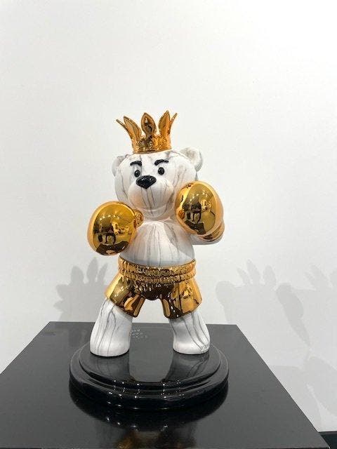 Van Apple - The Boxing Bear Gold, Antiek en Kunst, Kunst | Designobjecten