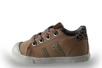Jopper Sneakers Meisjes in maat 22 Beige, Verzenden, Schoenen, Zo goed als nieuw, Jongen of Meisje