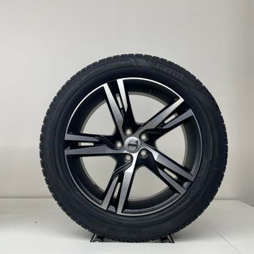 Nieuwe 19 inch R-design velgen + winterbanden XC60, 19 inch, Verzenden, Banden en Velgen, Nieuw