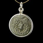 Oud-Grieks Coin pendant, oud-Griekse munt, Nike en het hoofd