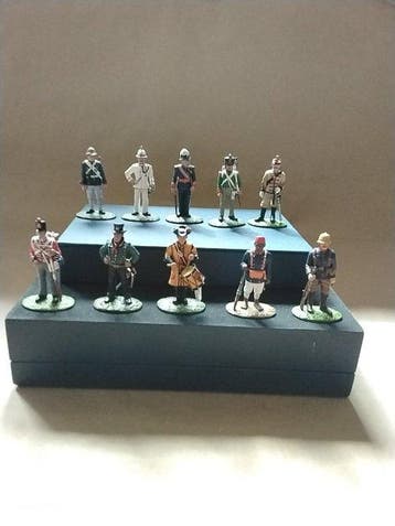 Militaire miniatuur beeldjes - Lote de 10 figuras de, Nieuw