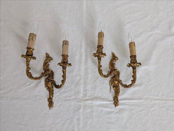 Wandkandelaar (2) - Brons - Brons met gouden afwerking, Antiek en Kunst