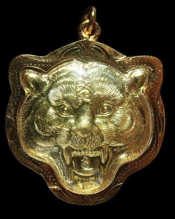 Gouden reliquaire van de Souveraine Tijger – Bevelszegel –