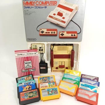 Nintendo - Family Computer (Famicom) / HVC-001 - Nintendo, Nieuw
