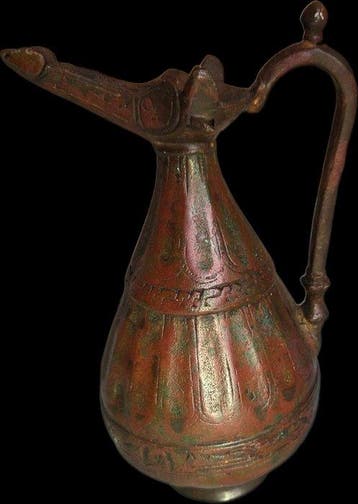 Islamitisch Brons Middeleeuwse Khorasan bronzen waterkan,