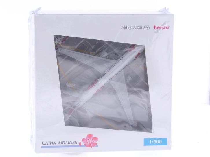 Schaal 1:500 Herpa 515092 China Airlines Airbus A330-300..., Hobby en Vrije tijd, Modelbouw | Vliegtuigen en Helikopters, Gebruikt