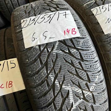 2 x Nokian WR 215-55-17 Winterbanden 6,5mm, Auto-onderdelen, Banden en Velgen, 17 inch, Band(en), Personenwagen, Gebruikt