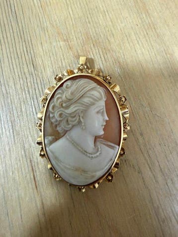 Cameo Vintage 18k goud brochependant, jaren 1960 – 10,8 g