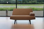 Havee Cloak Sky loveseat + armblok stof Kvadrat 130 cm breed, Ophalen of Verzenden, Nieuw, Hout