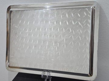 Bandeja española vintage de alpaca plateada – Década de 1960
