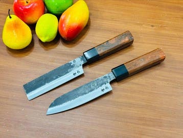 Keukenmes - Santoku & Nakiri - Ambachtelijk Japans staal in