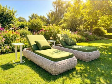 Veiling - Ligbeddenset incl. bijzettafel/kussens 3-delig, Tuin en Terras, Ligbedden, Nieuw