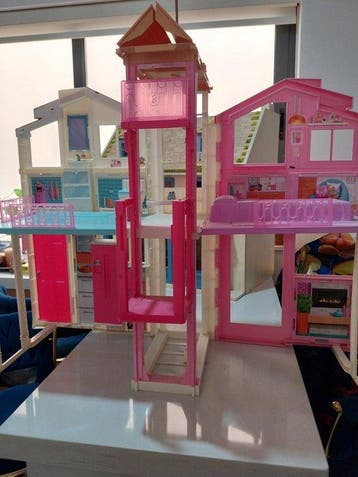 Mattel - Poppenhuis Barbie 1995 Town house - 1990-2000