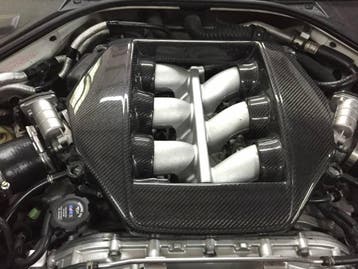 Carbon motor cover GTR, Verzenden