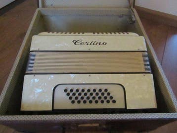 Weltmeister Cerlino - Cerlino 32 bass - - Klvieraccordeon -, Nieuw