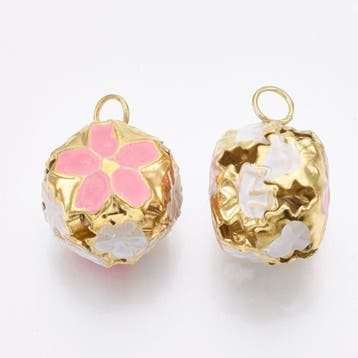 10 x opengewerkte belletjes epoxy 22 x 17 x15mm oogje 4mm, Hobby en Vrije tijd, Kralen en Sieraden maken, Ophalen of Verzenden
