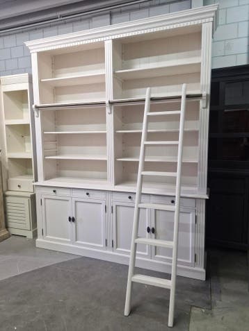 Rekast studio Limm buffetkasten, Huis en Inrichting, Kasten | Buffetkasten, Ophalen, Zo goed als nieuw