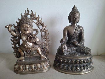 Bronzen Varjapani en een medicijn Boeddha - Brons - China